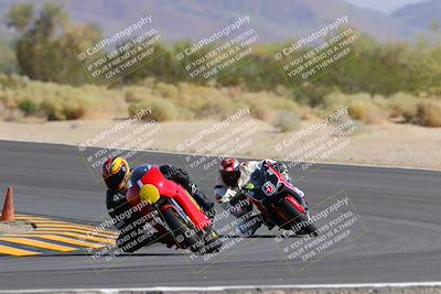 media/Oct-08-2022-SoCal Trackdays (Sat) [[1fc3beec89]]/Turn 10 (945am)/